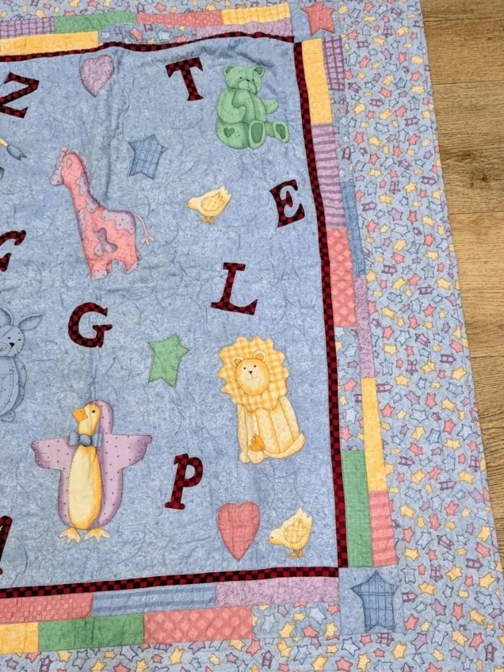 Handmade Zoo Animal Alphabet Baby Toddler Quilt Multicolor Cotton 50x40in